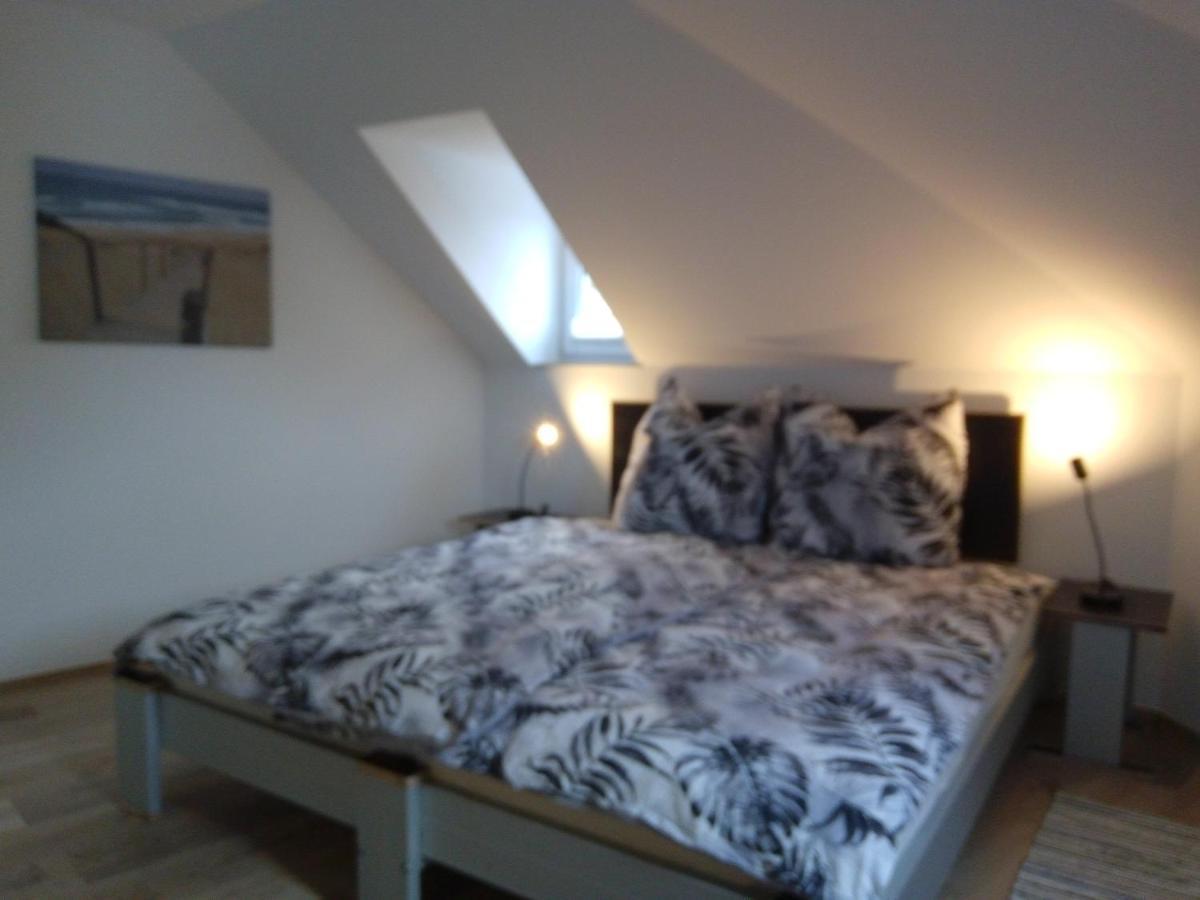 Ferienwohnung Im Roten Haus, Die Therme Ist Fusslaeufig In Wenigen Minuten Erreichbar Bad Ems Ngoại thất bức ảnh