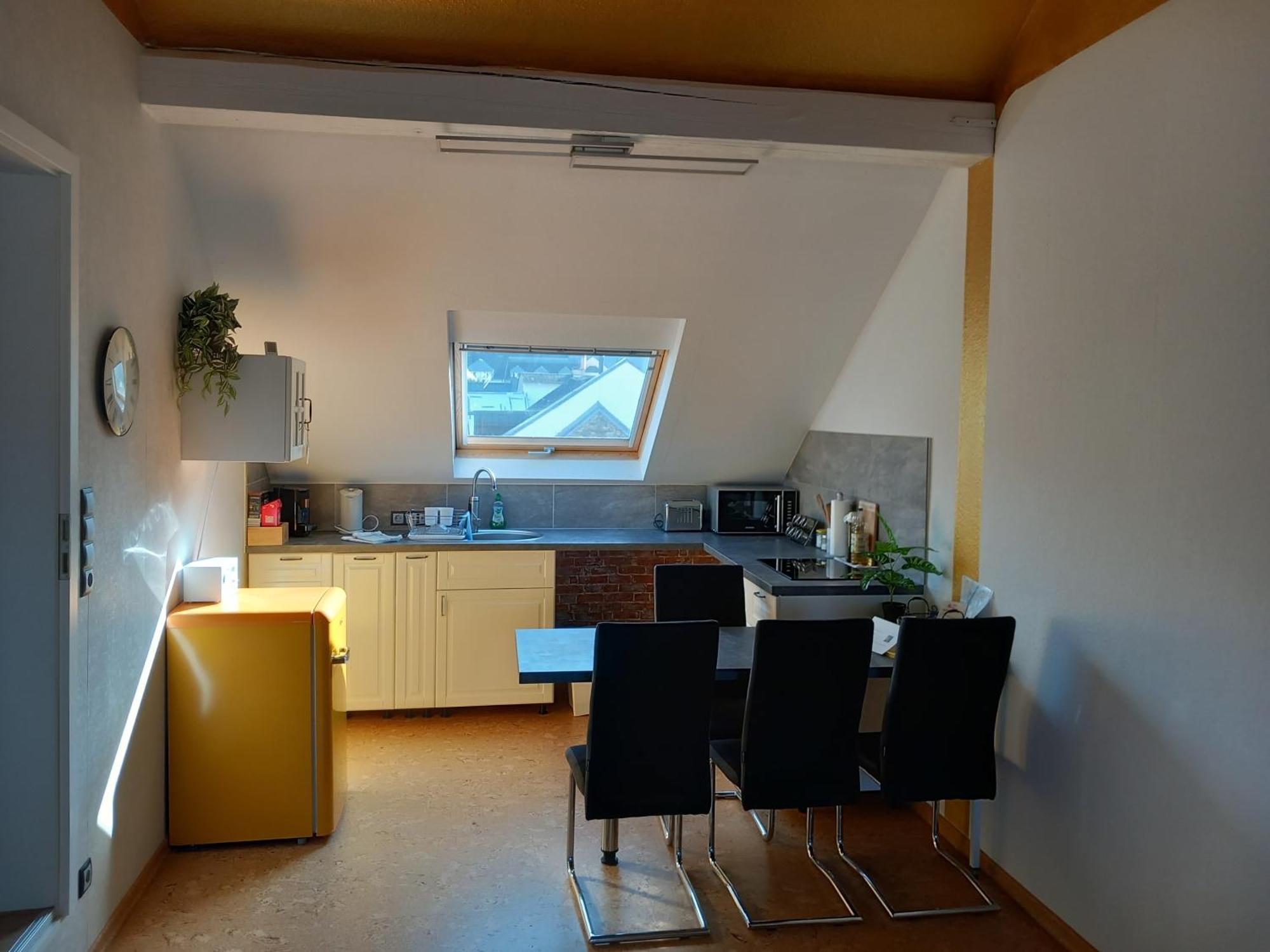 Ferienwohnung Im Roten Haus, Die Therme Ist Fusslaeufig In Wenigen Minuten Erreichbar Bad Ems Ngoại thất bức ảnh